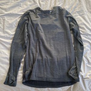 Nike  sweater